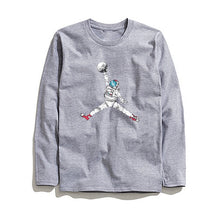 Load image into Gallery viewer, THE COOLMIND ASTRONAUT LONG SLEEVE T-SHİRT