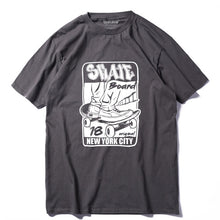 Load image into Gallery viewer, COOLMIND SKATE T-SHİRT